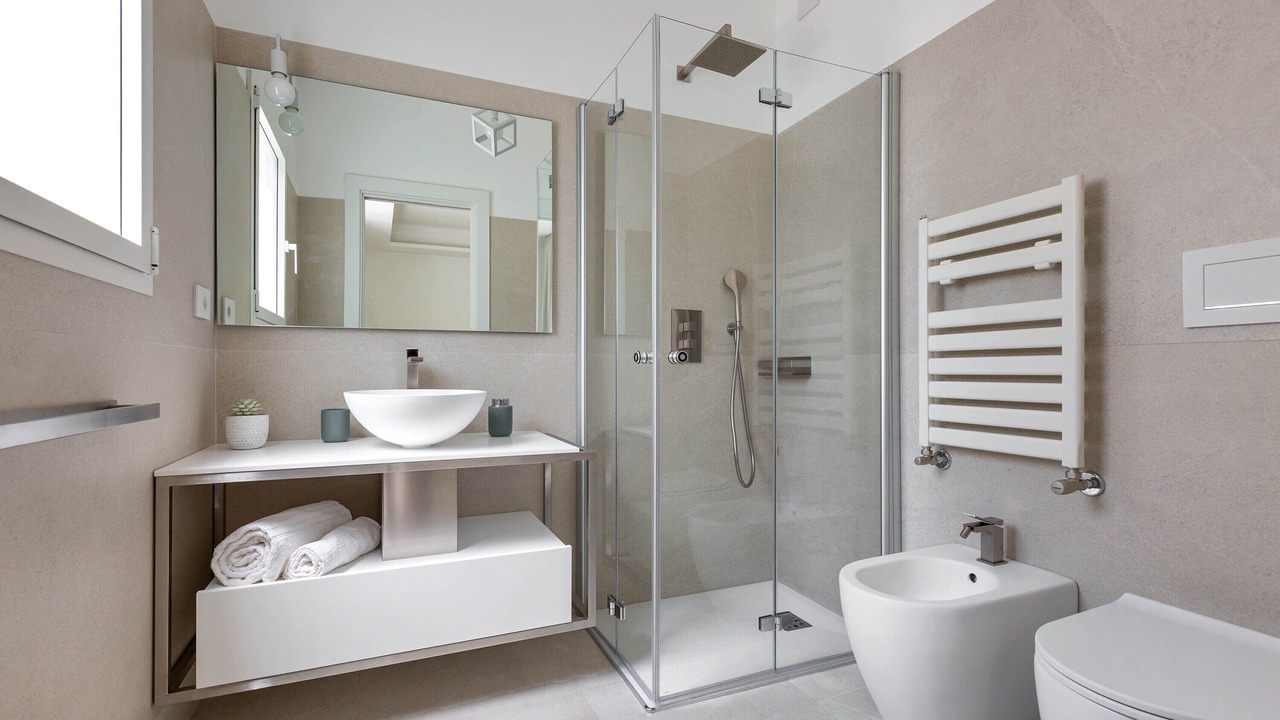 Photo of Bathroom in Matino