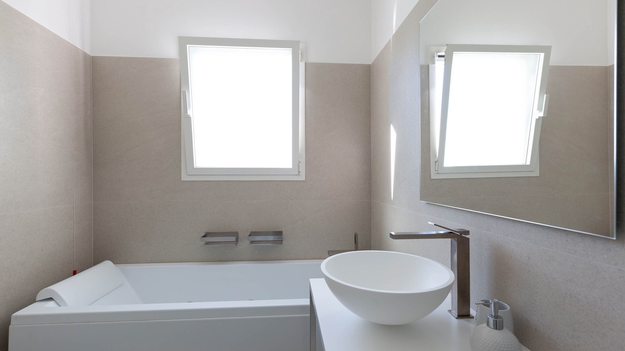 Photo of Bathroom in Matino
