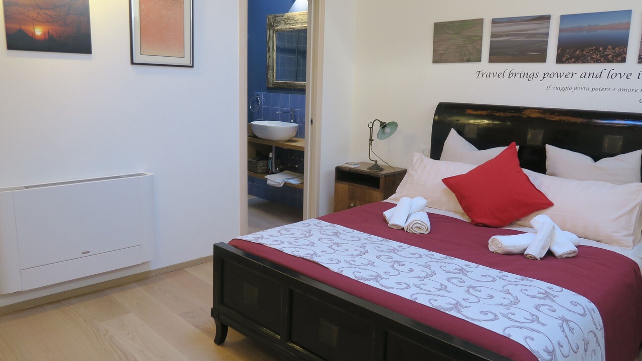 Photo of Bedroom in Historic Centre