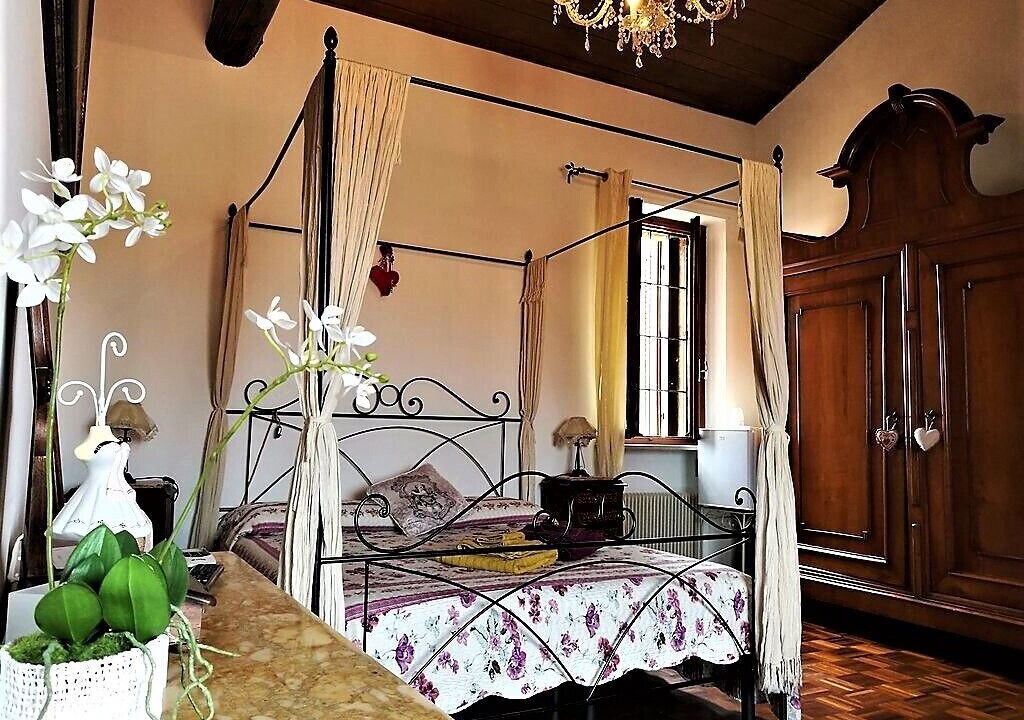 Photo of Bedroom in Verona City Centre