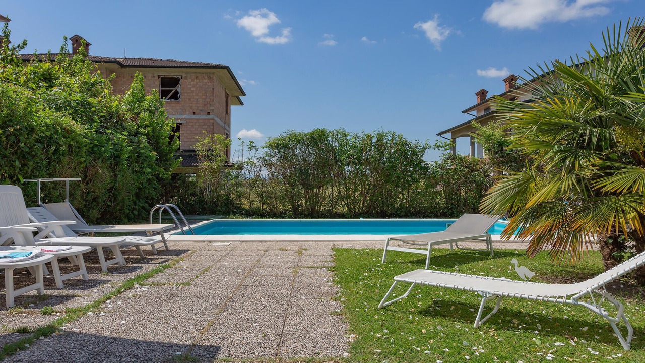 Photo of Outdoor in Calendasco