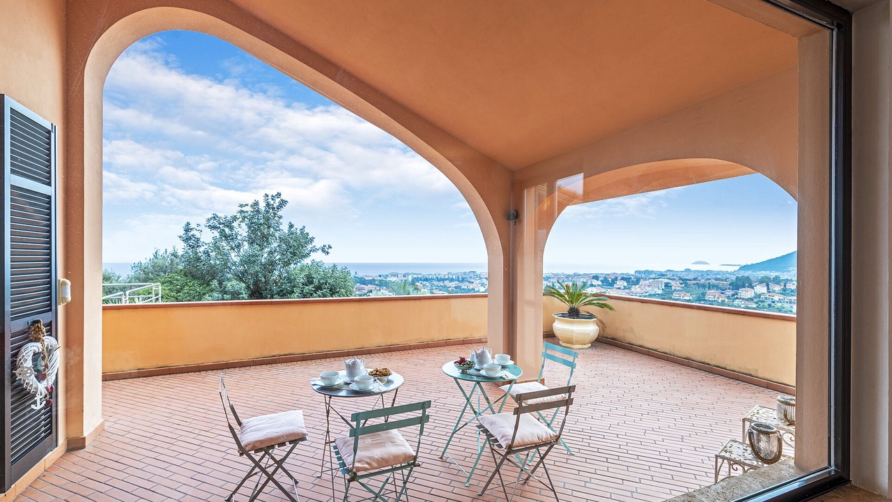 Photo of Outdoor in Loano