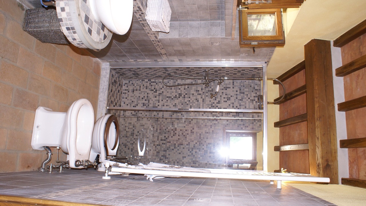 Photo of Bathroom in Mologno