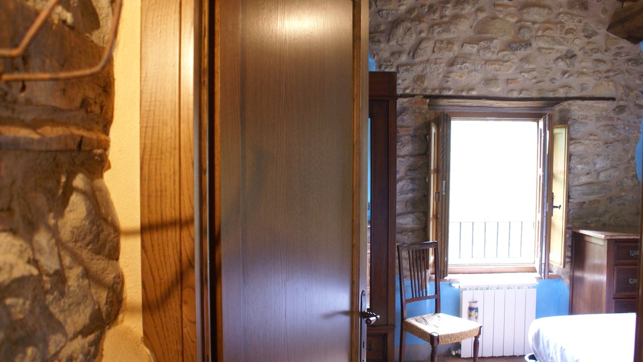 Photo of Bedroom in Mologno