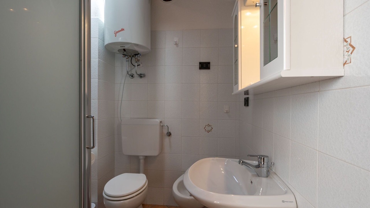 Photo of Bathroom in Sarre