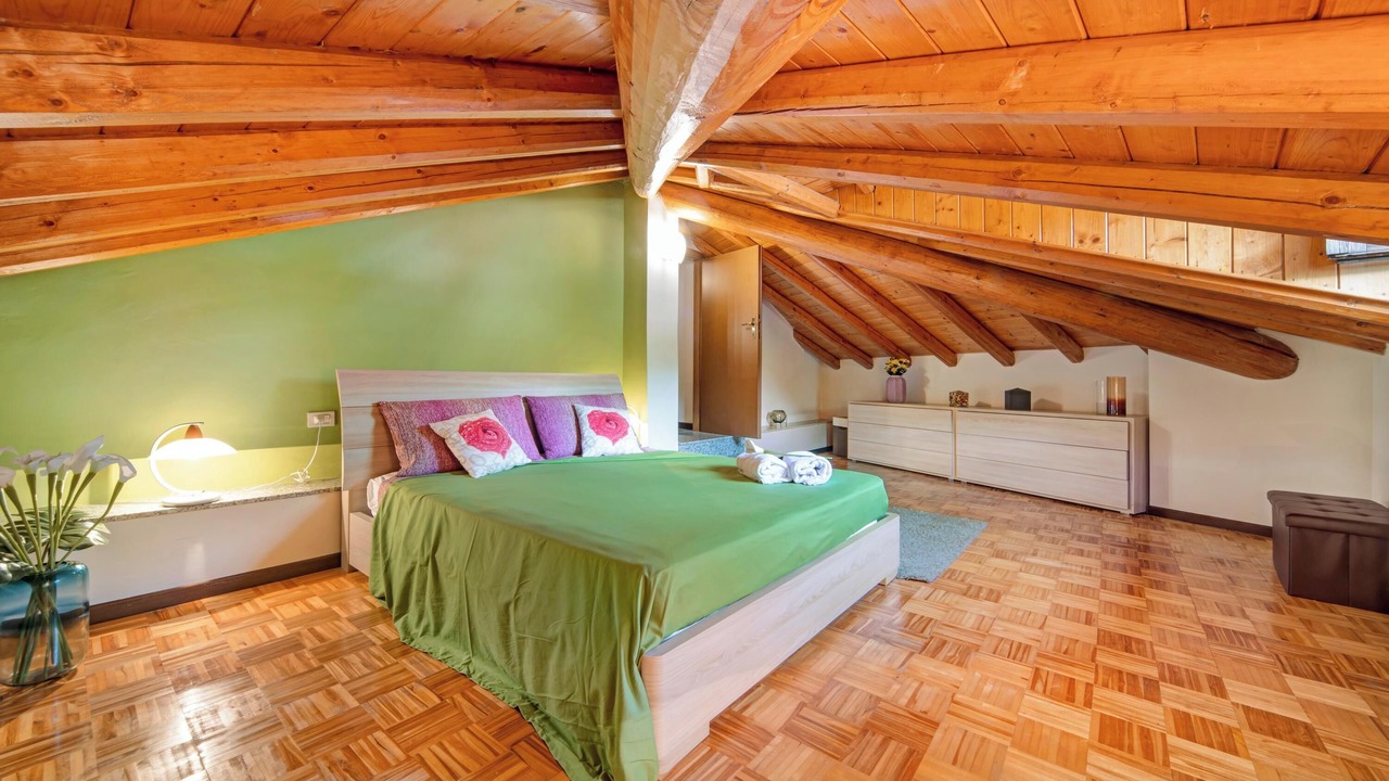 Photo of Bedroom in Esino Lario