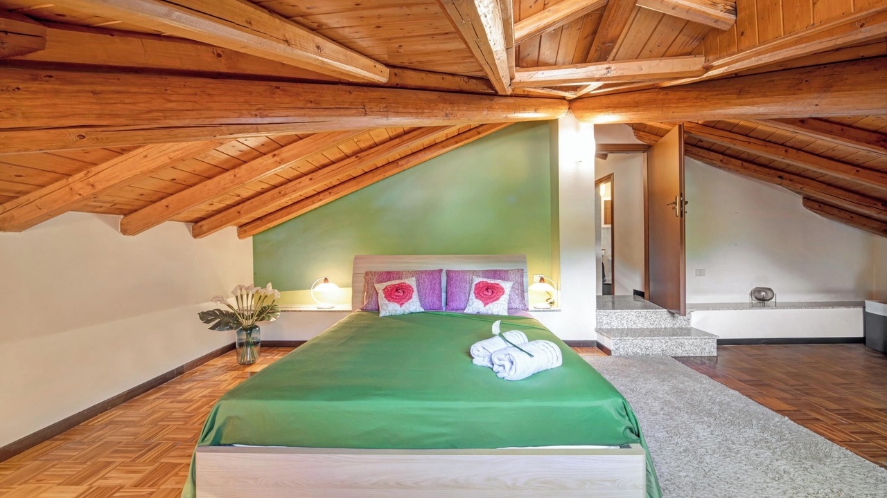 Photo of Bedroom in Esino Lario