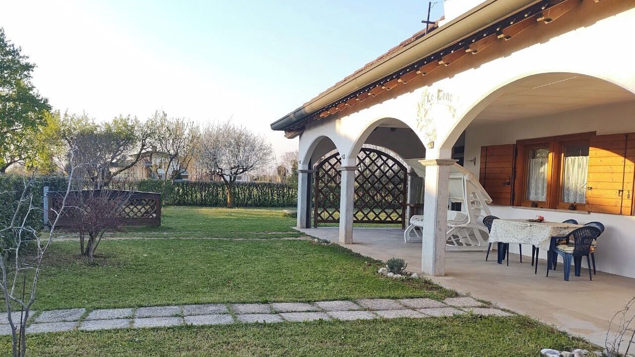 Photo of Outdoor in Gonars