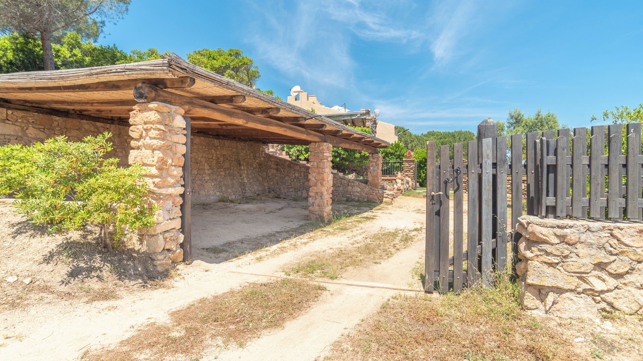 Photo of Outdoor in Tiriddo