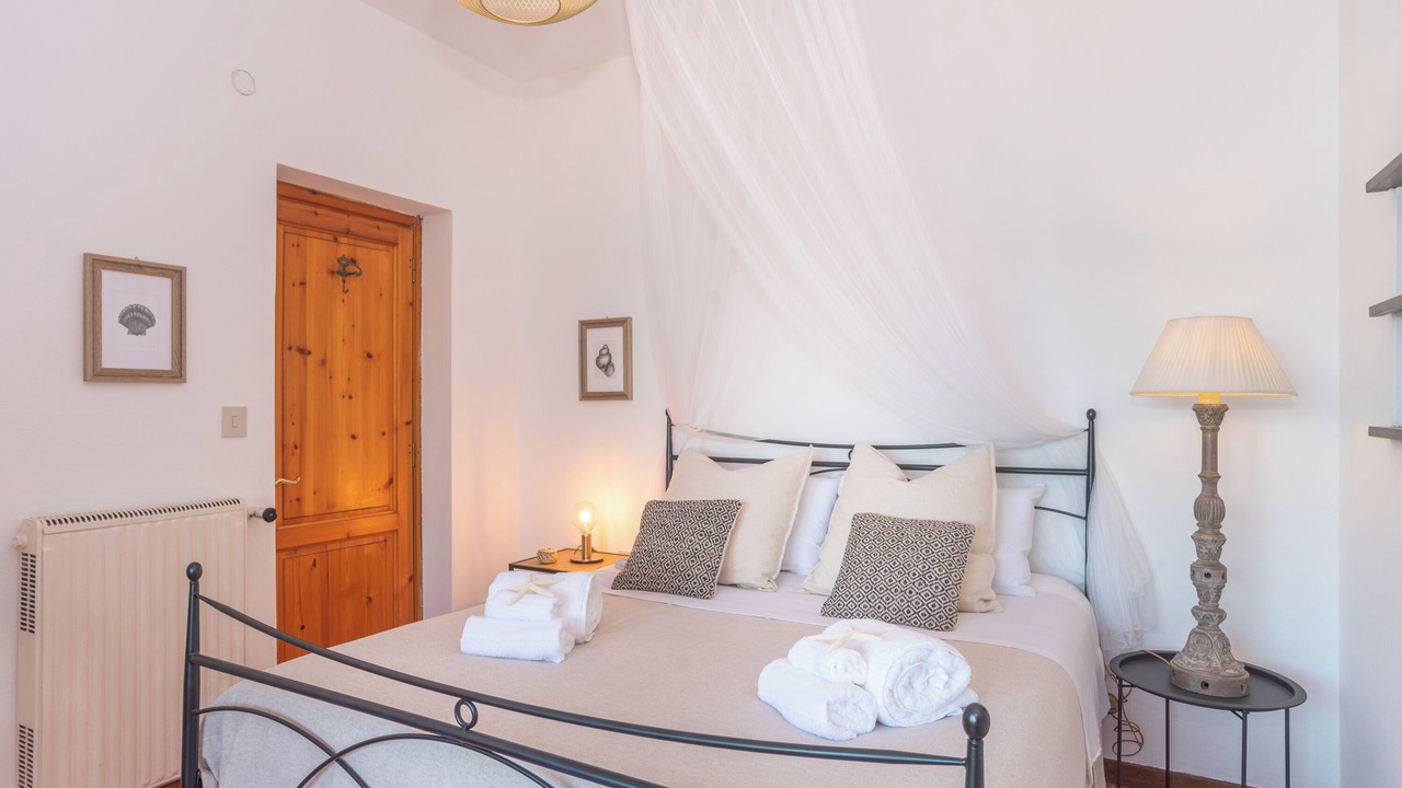 Photo of Bedroom in Tiriddo