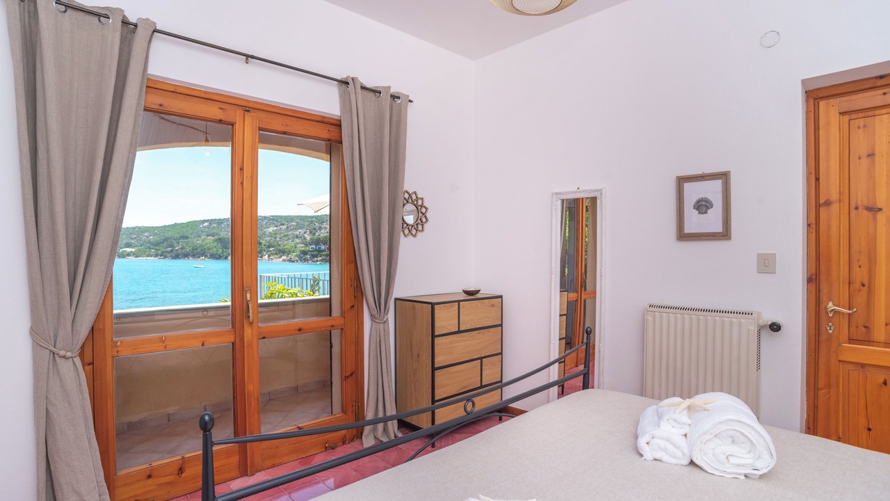 Photo of Bedroom in Tiriddo