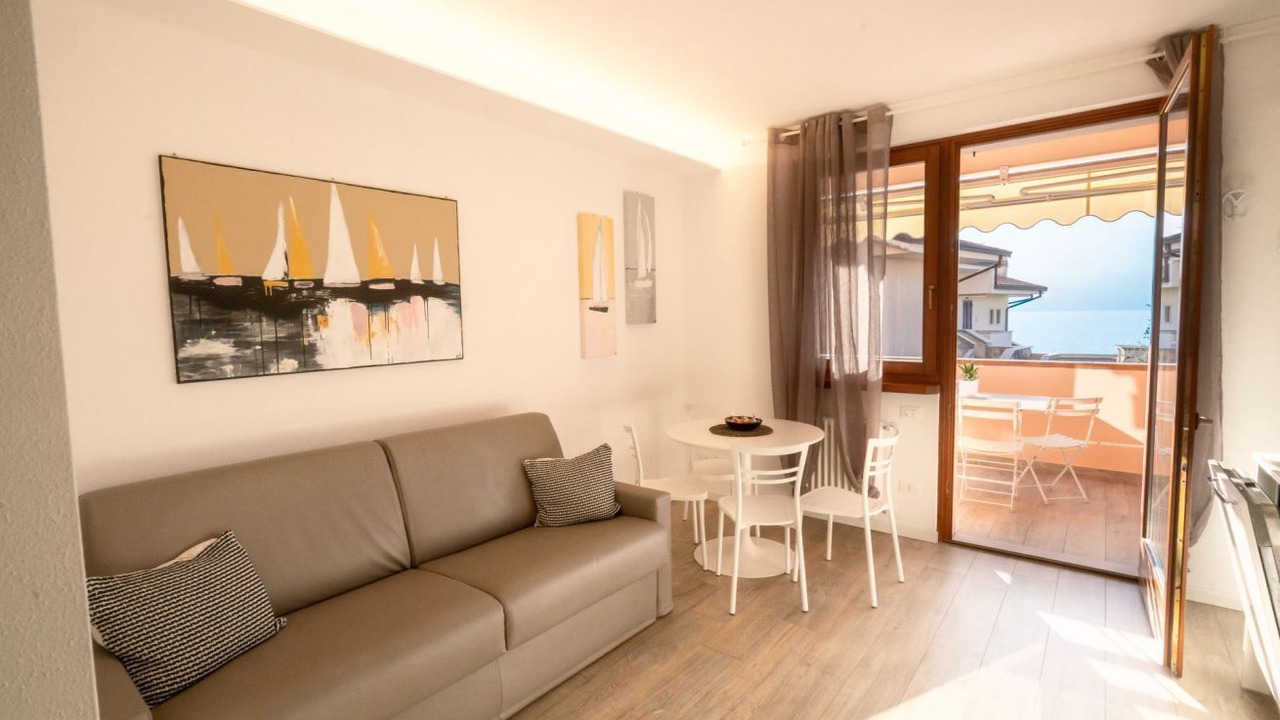 Photo of Livingroom in Assenza