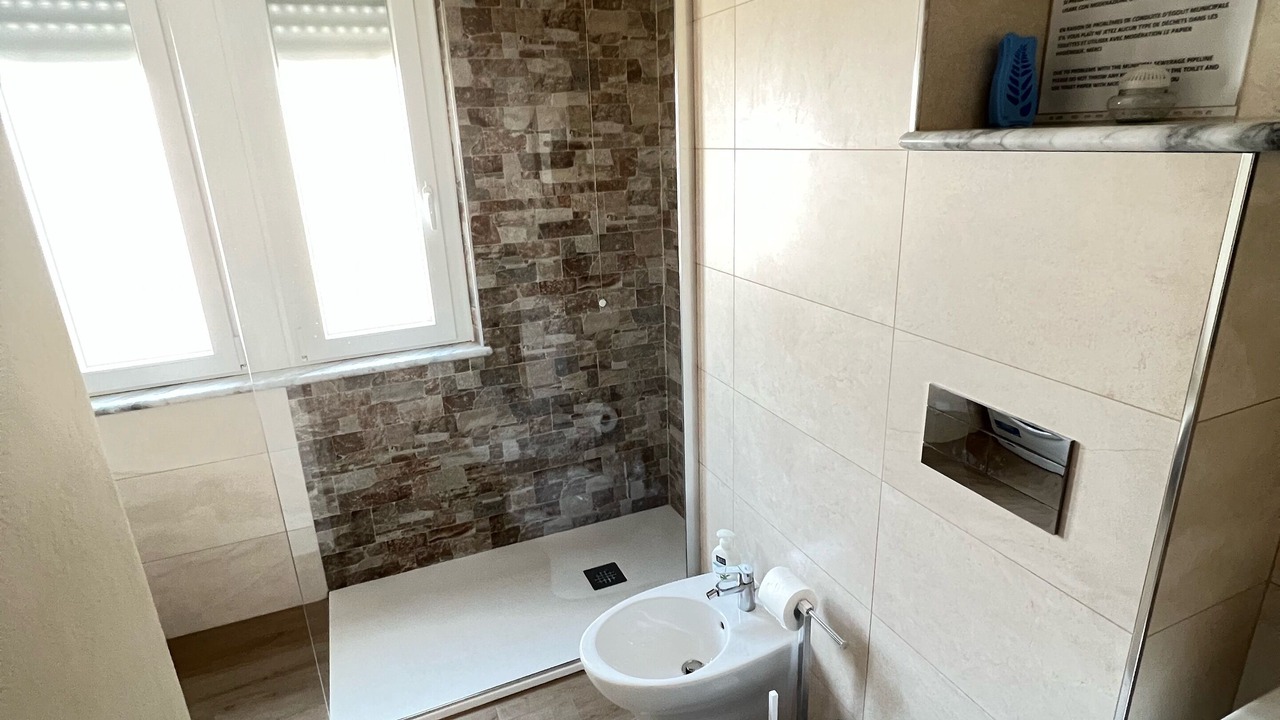 Photo of Bathroom in Savona