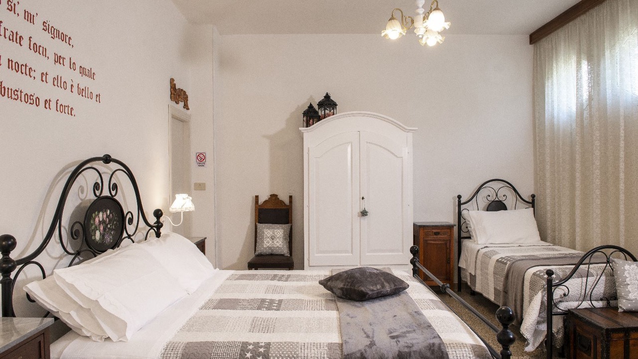 Photo of Bedroom in Assisi