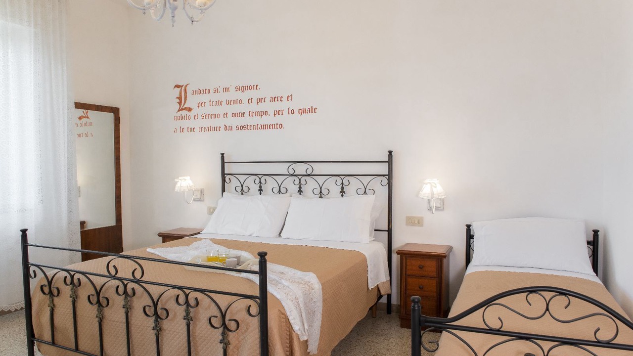 Photo of Bedroom in Assisi