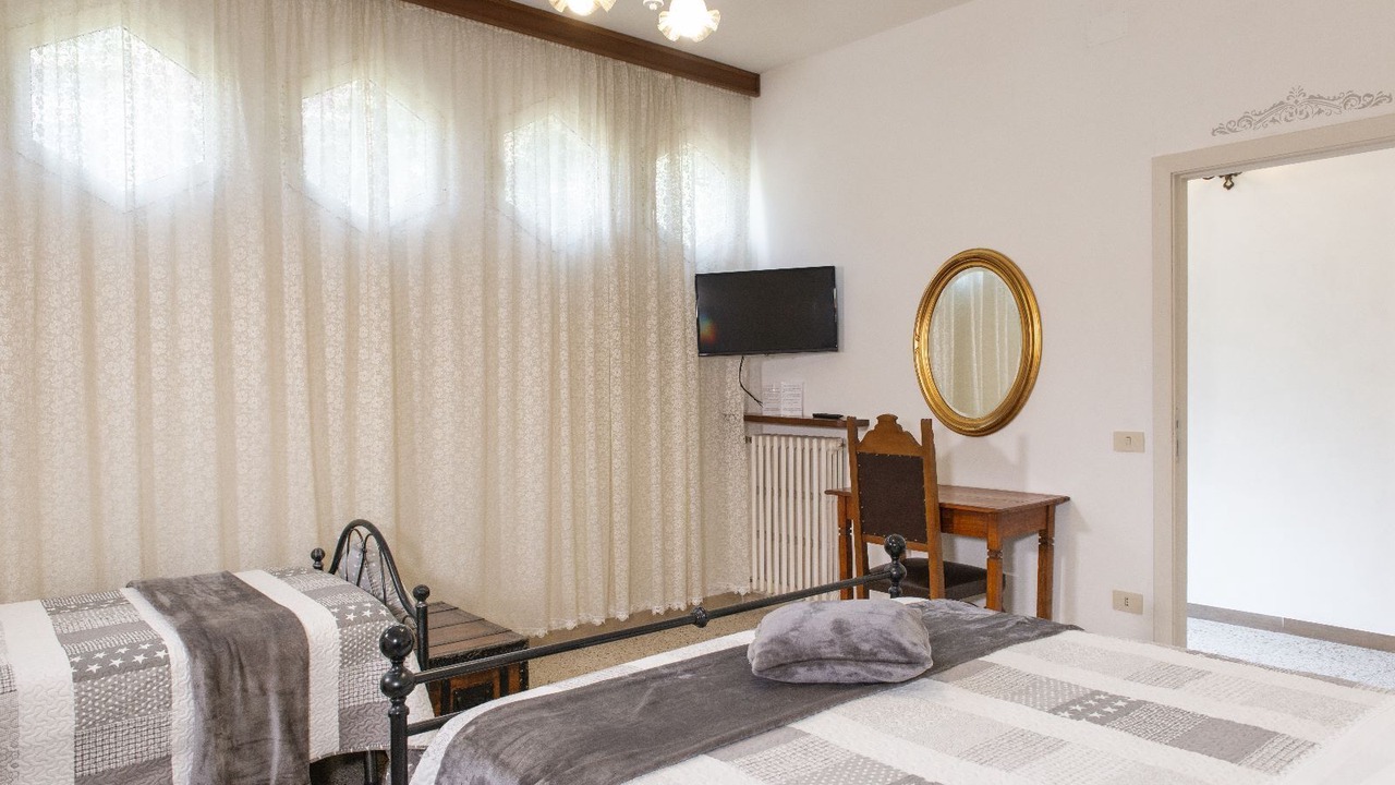 Photo of Bedroom in Assisi