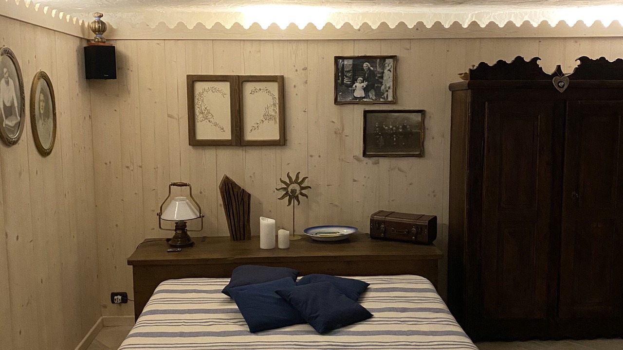 Photo of Bedroom in Saint-Denis