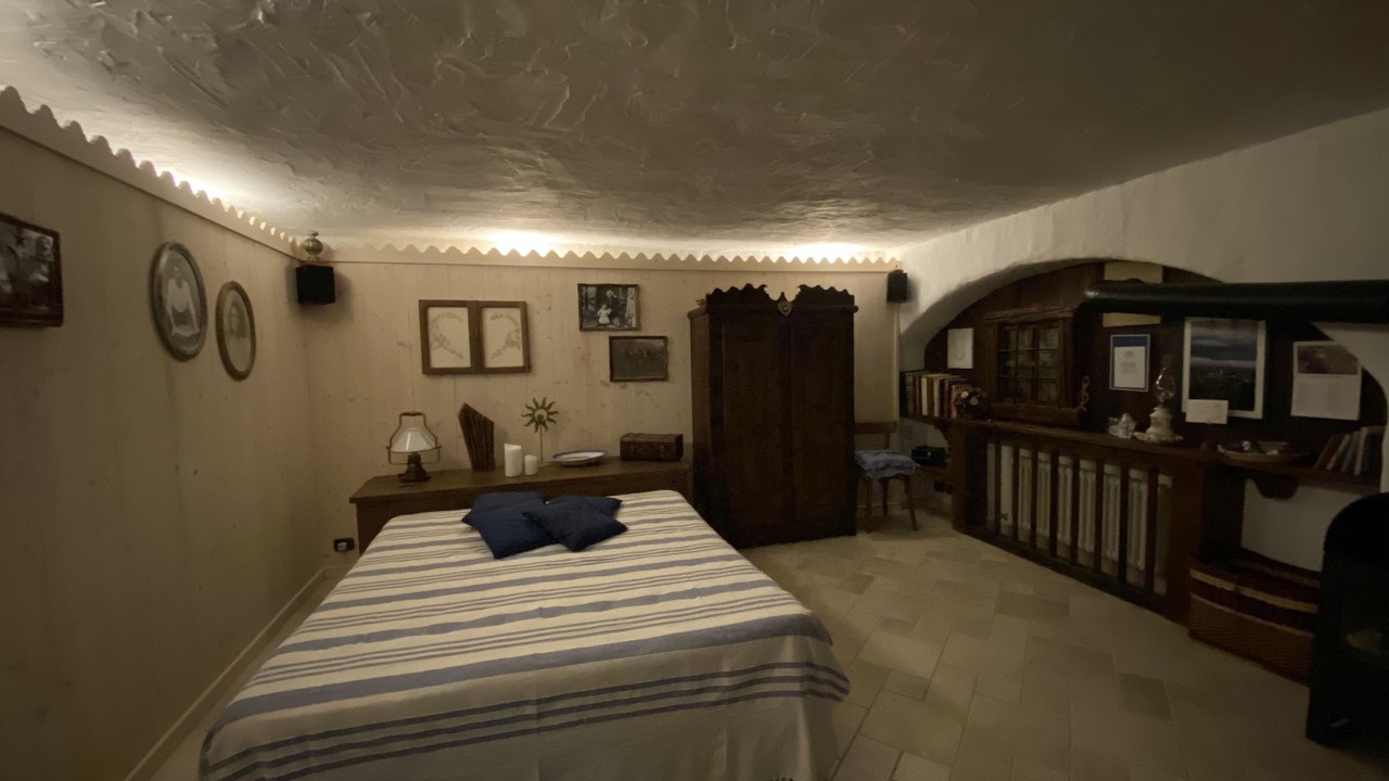 Photo of Bedroom in Saint-Denis