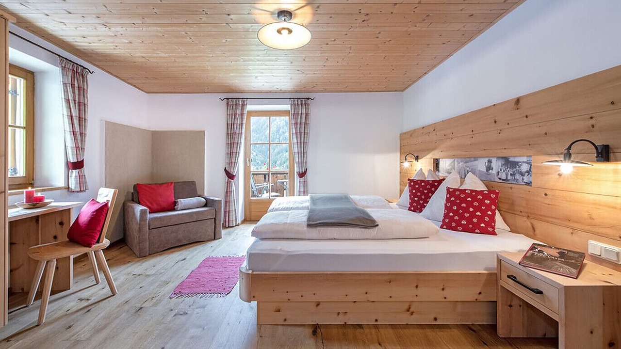 Photo of Bedroom in Funes