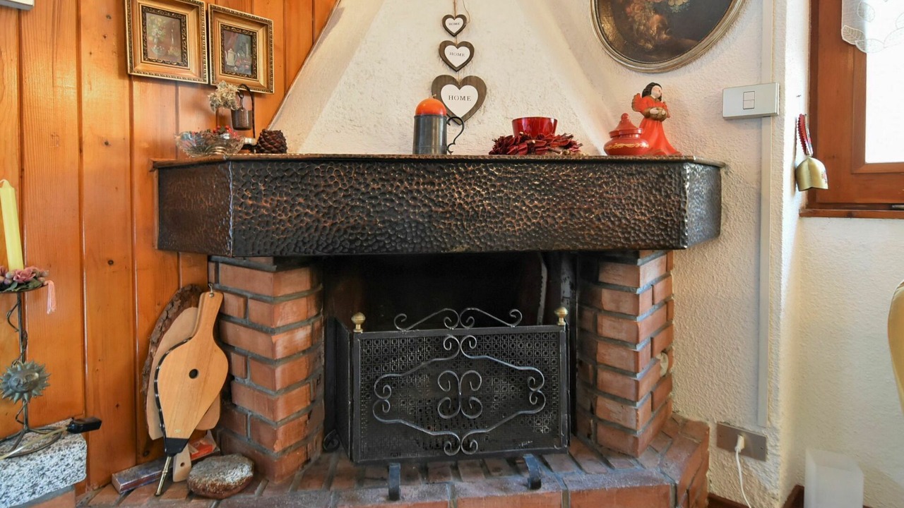 Photo of Bedroom in Pellizzano