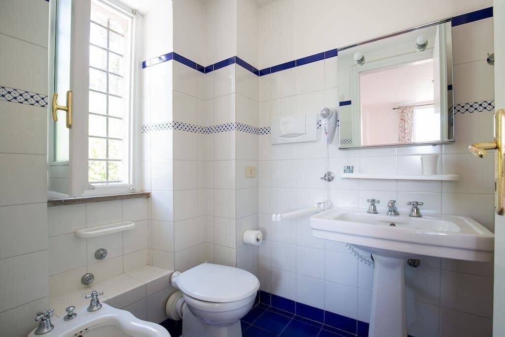 Photo of Bathroom in Centro Giano