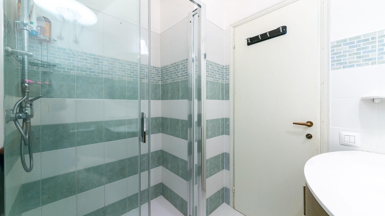 Photo of Bathroom in Faro