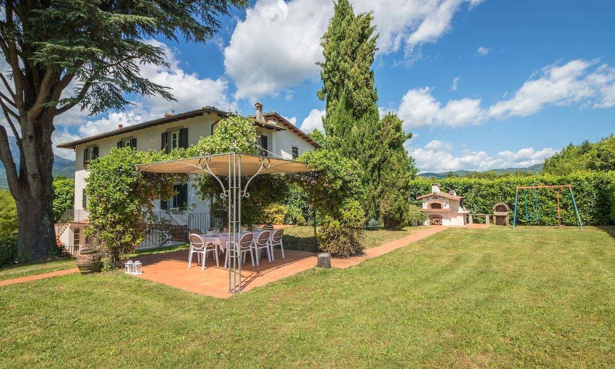 Photo of Outdoor in Mologno