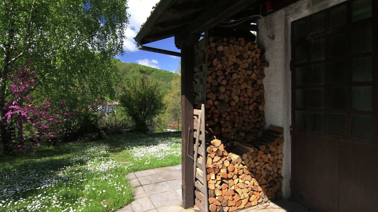 Photo of Others in Bardalone