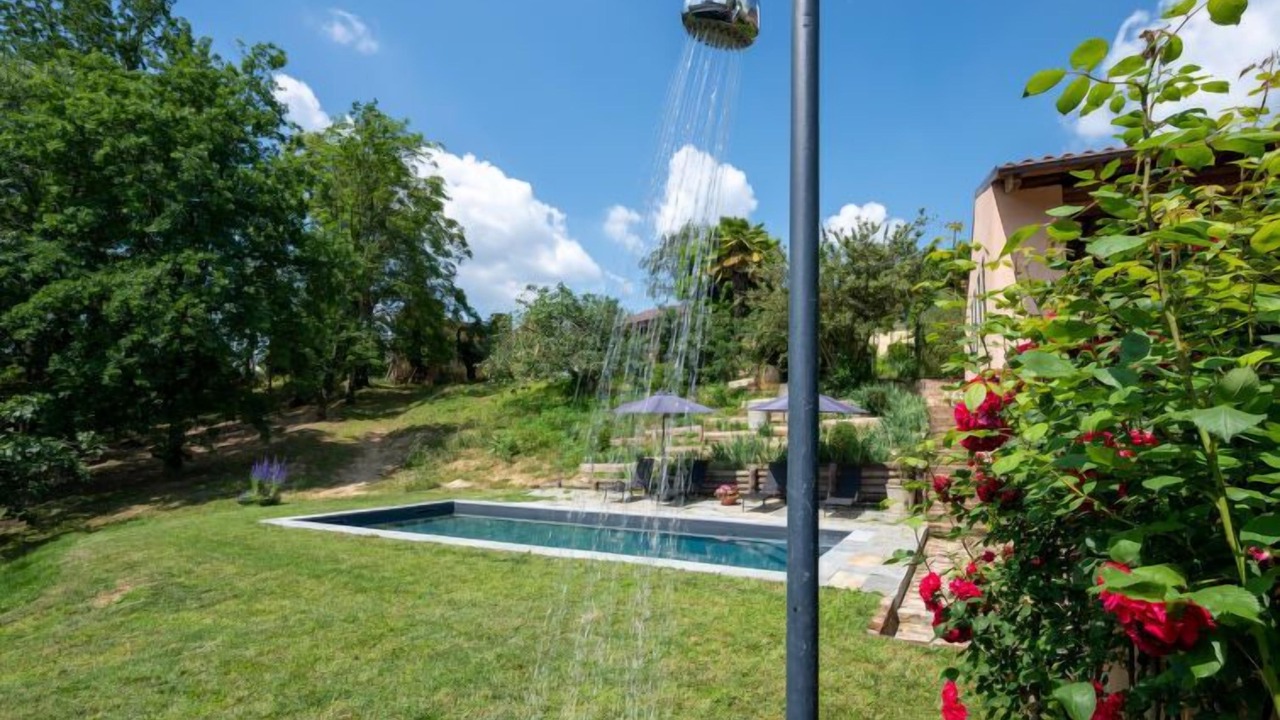 Photo of Outdoor in Vanara