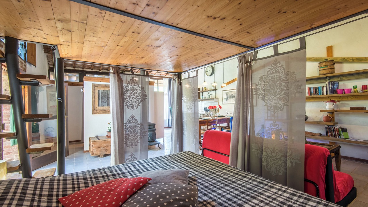 Photo of Bedroom in Radicondoli