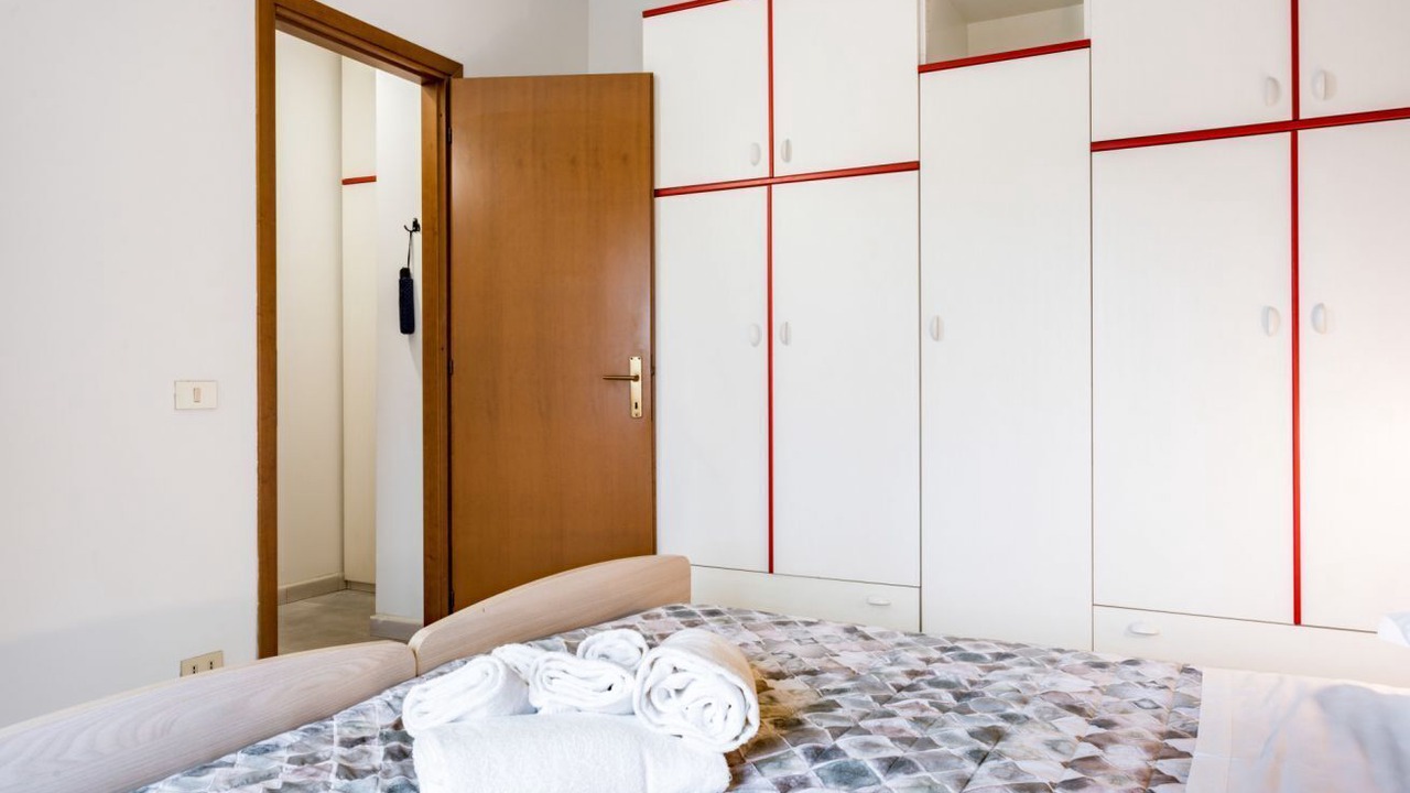 Photo of Bedroom in Luni Mare