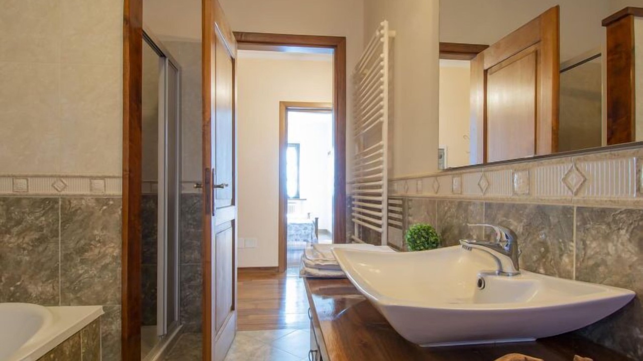 Photo of Bathroom in Caprignana