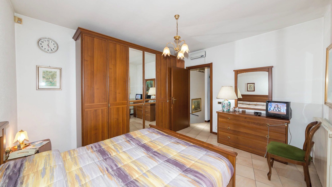 Photo of Bedroom in Castelveccana