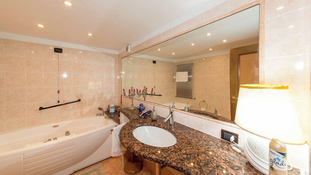 Photo of Bathroom in Castelveccana