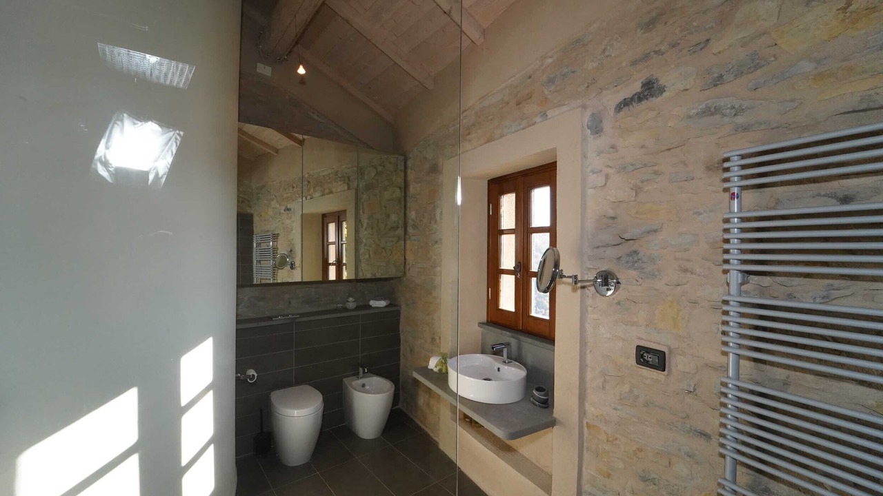 Photo of Bathroom in Licciana Nardi