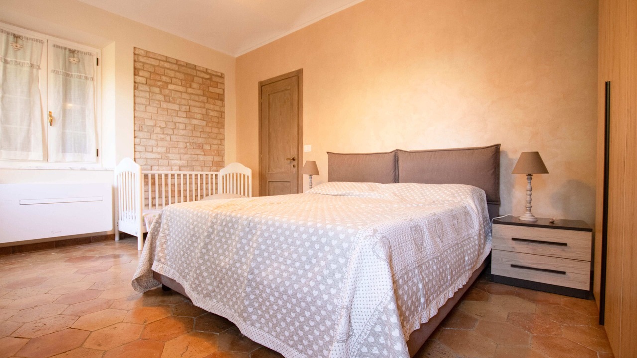 Photo of Bedroom in Costigliole d'Asti