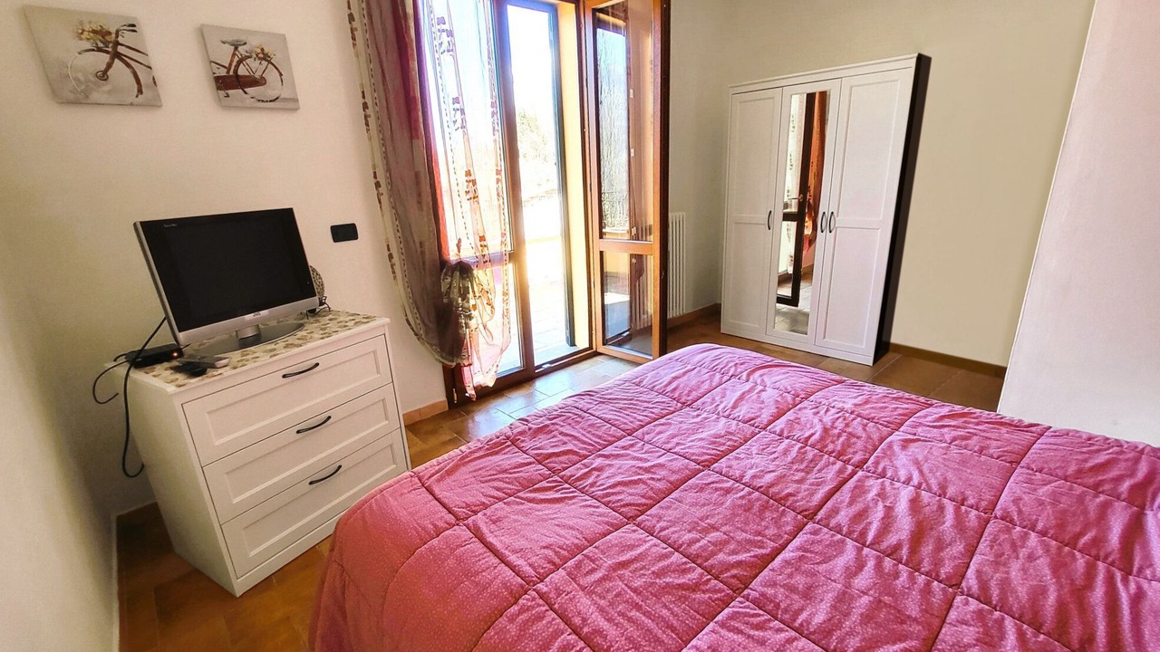 Photo of Bedroom in San Romano in Garfagnana