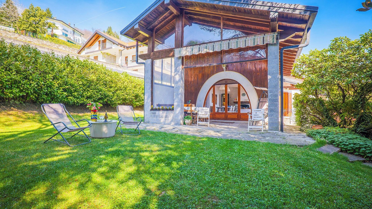 Photo of Outdoor in Comero