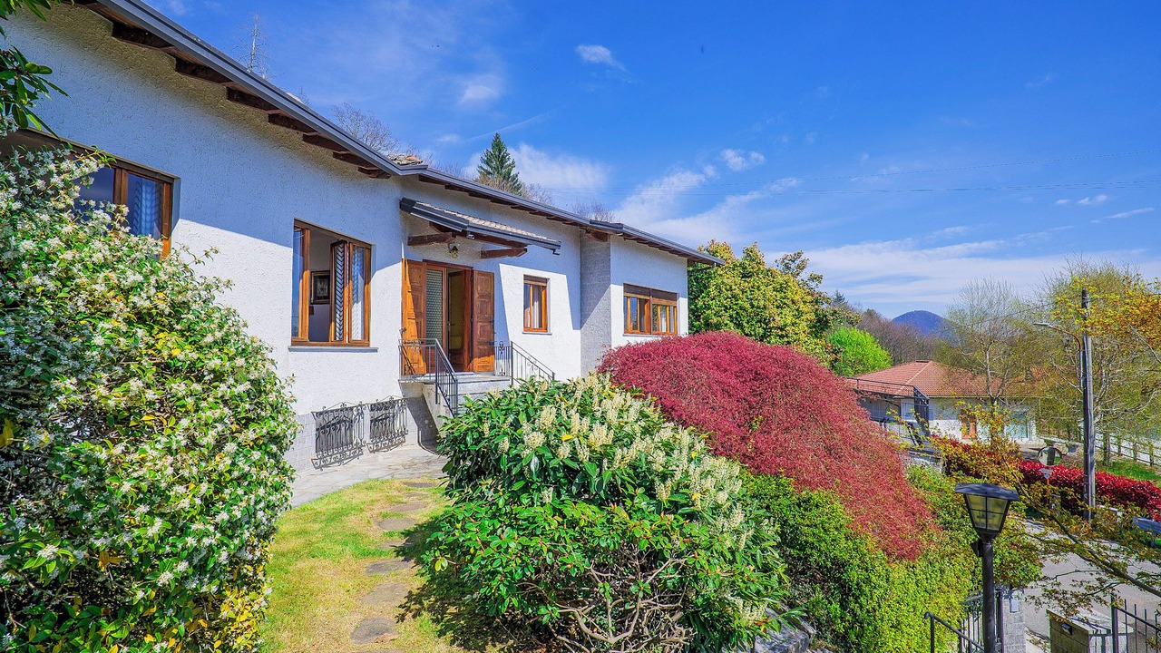 Photo of Outdoor in Comero
