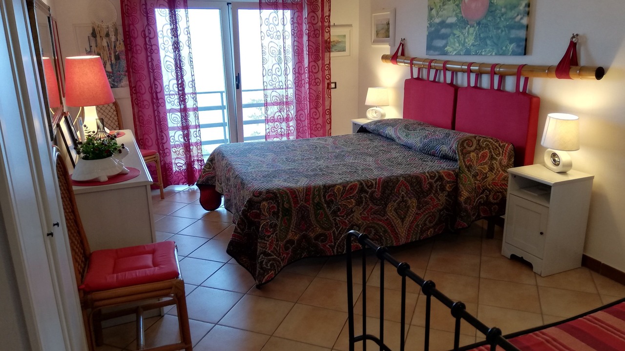 Photo of Bedroom in Castellabate Historic Centre