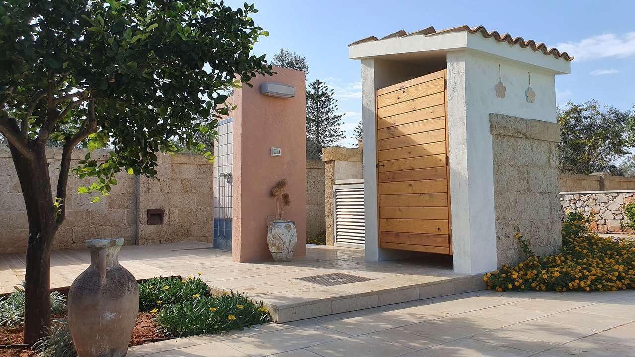 Photo of Outdoor in Matino