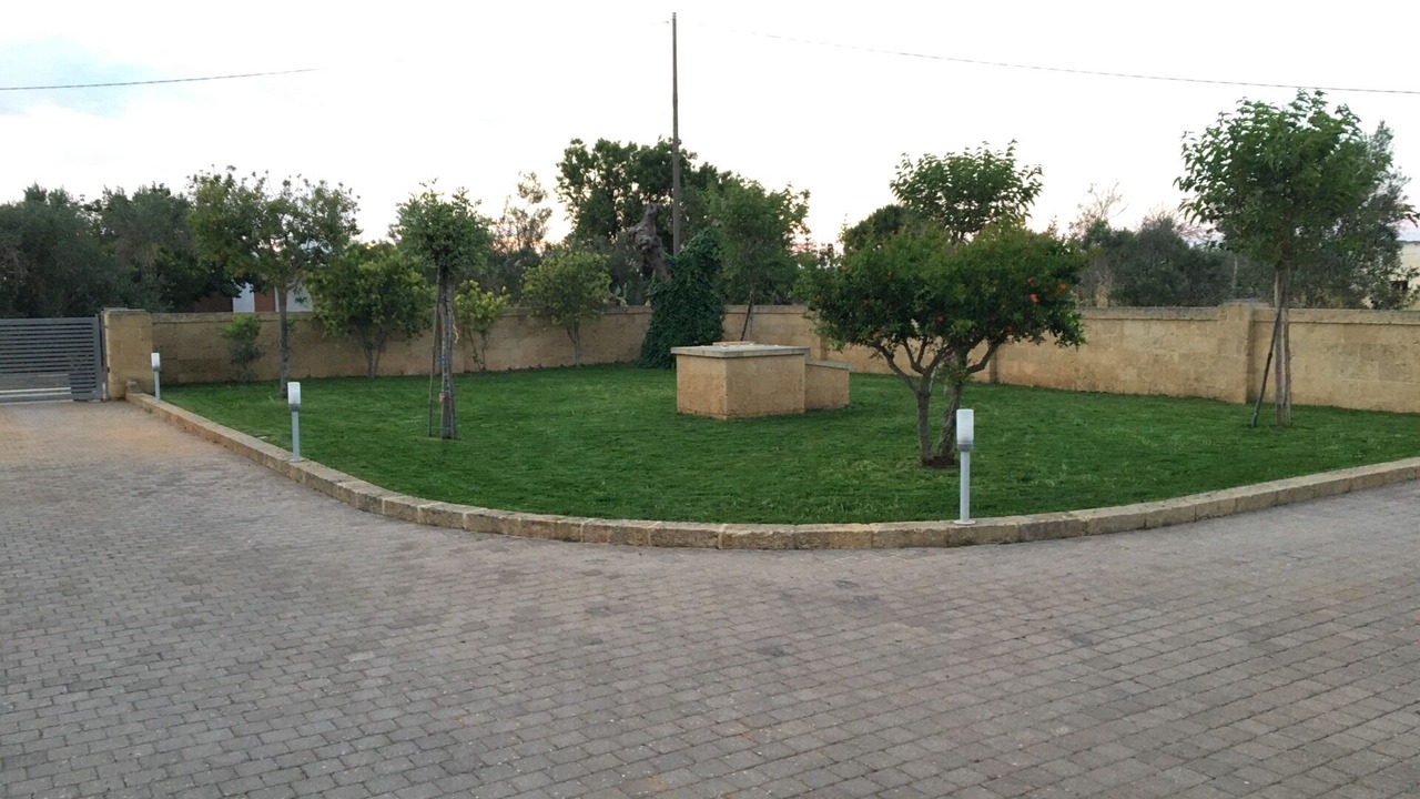 Photo of Outdoor in Matino