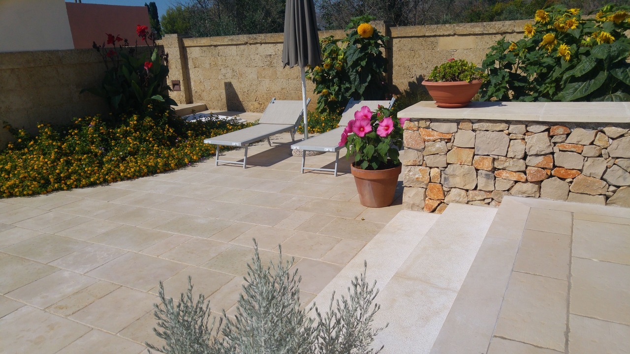 Photo of Patio Balcony in Matino