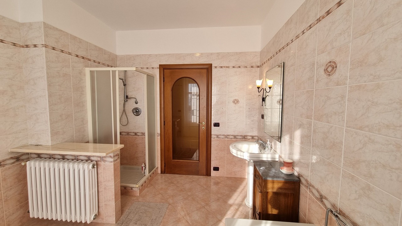 Photo of Bathroom in Mombercelli