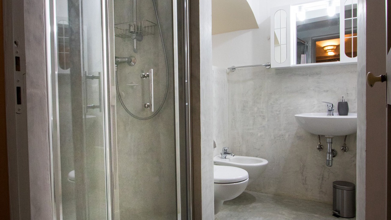 Photo of Bathroom in Matino