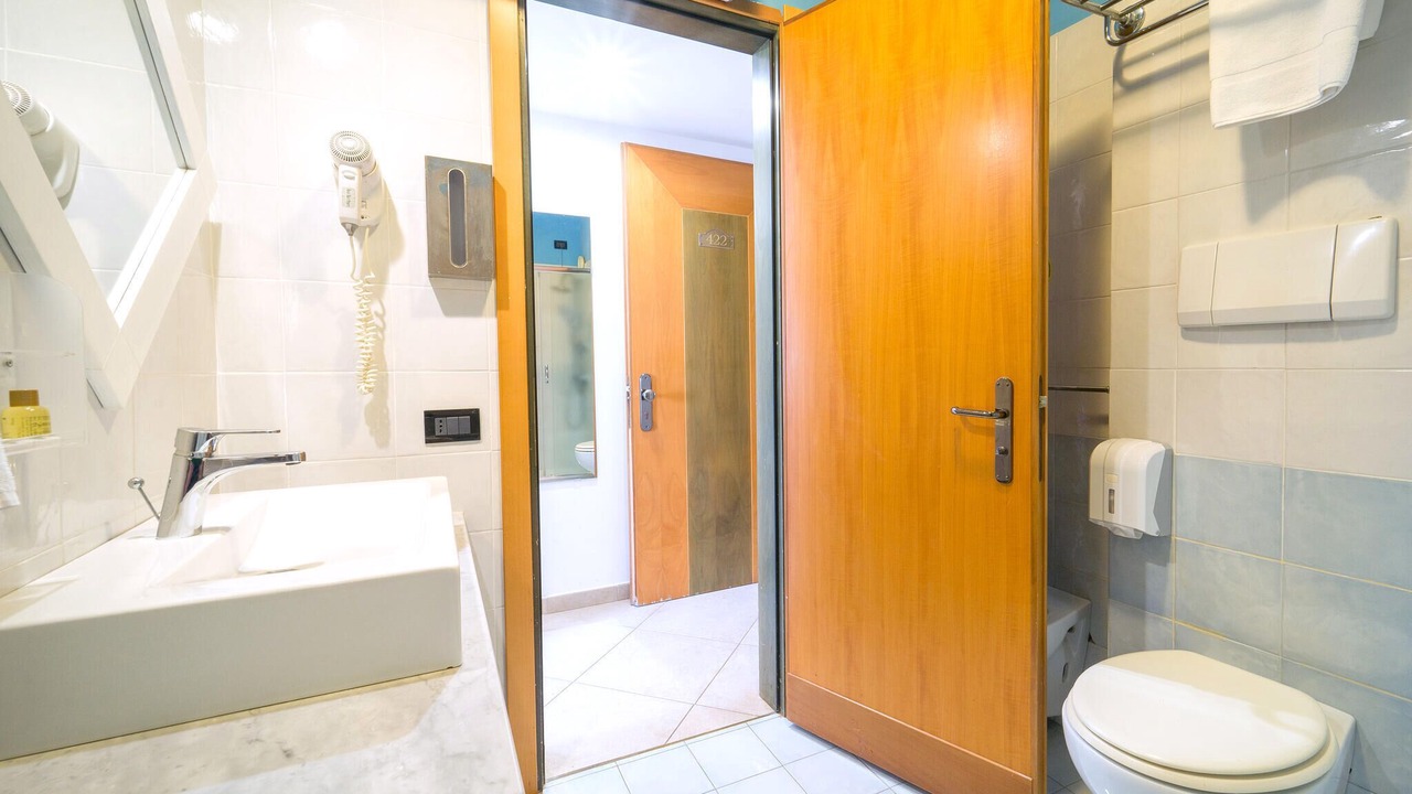 Photo of Bathroom in Addaura