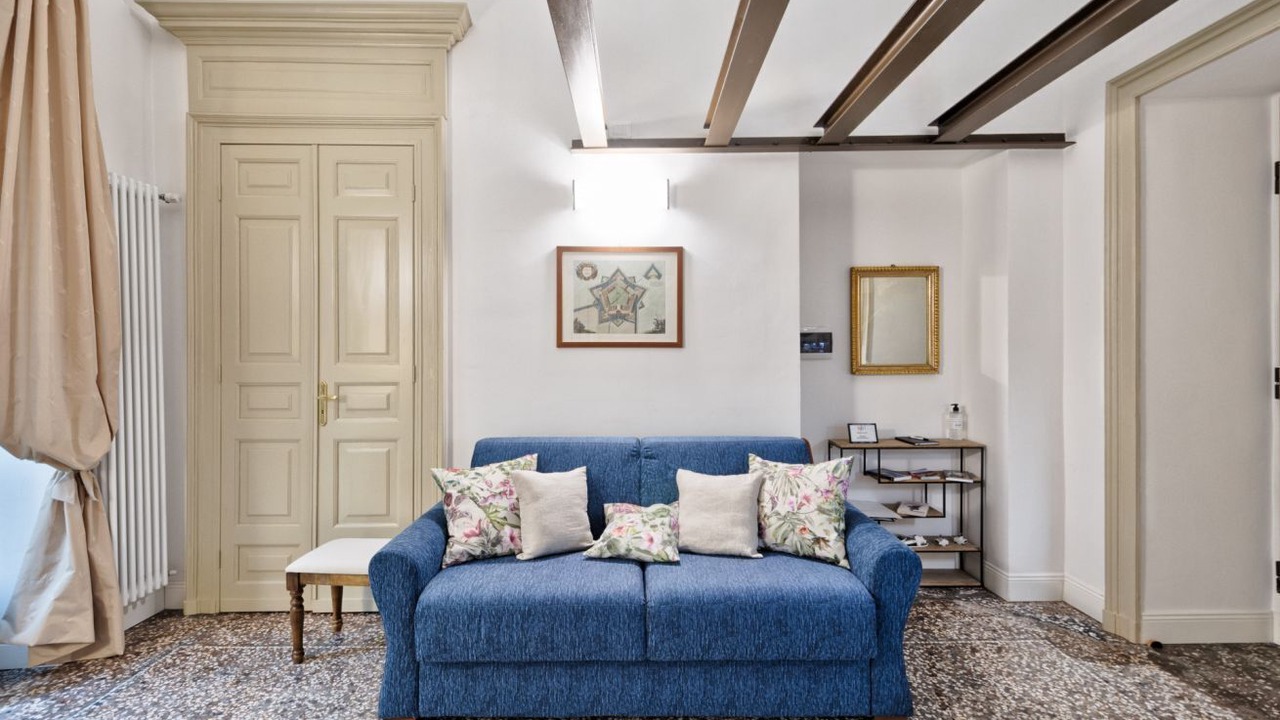 Photo of Livingroom in Historic Centre