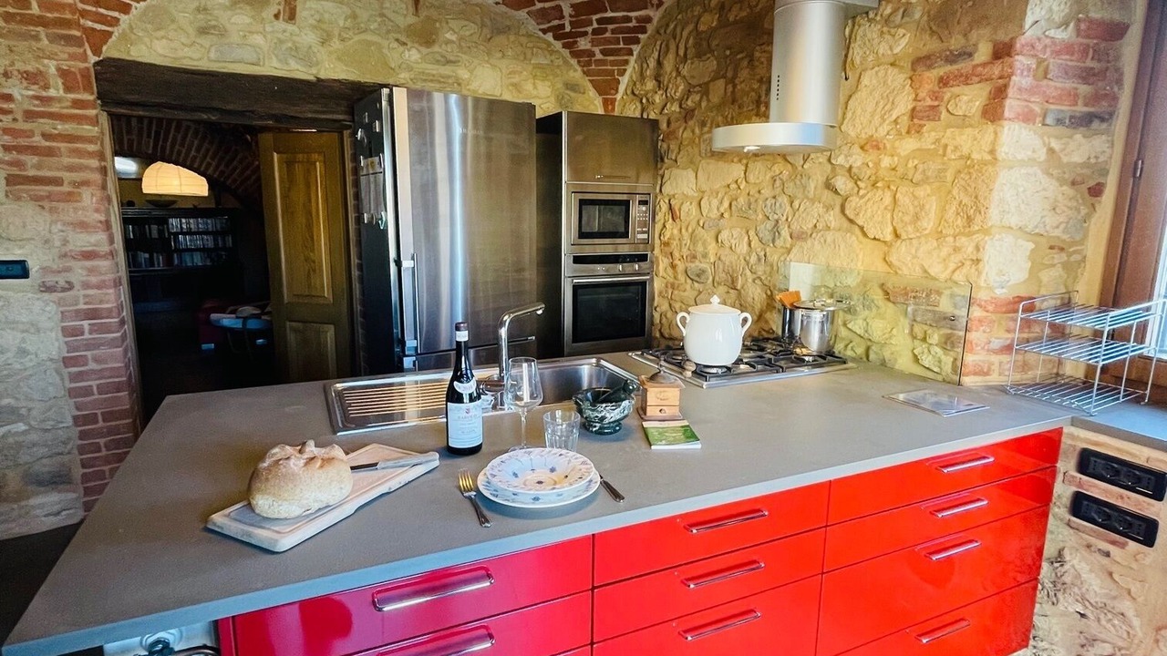 Photo of Kitchen in Saint-remy-de-provence