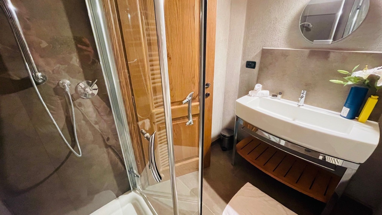 Photo of Bathroom in Saint-remy-de-provence