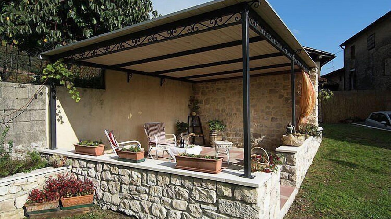 Photo of Patio Balcony in Miane